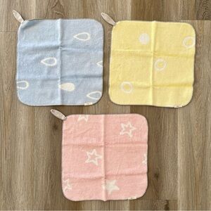 [NWOT] BAMBOOBEBE Bamboo Baby Hanging Hand Towels x3
